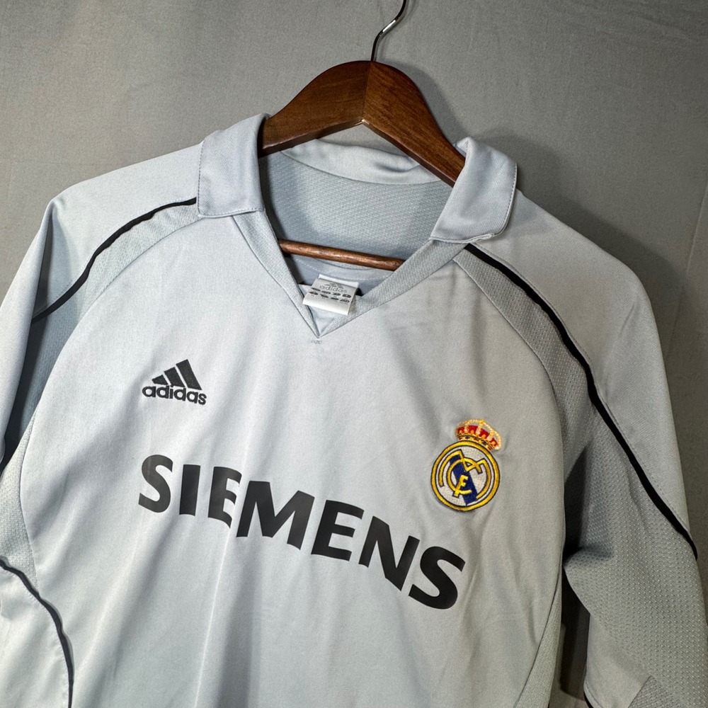 Adidas‎ Real Madrid Zidane 5 2005 2006 Soccer Football Jersey Mens Size Medium